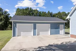 6904 County Pl Dr, Hope Mills, NC 28348 - Photo 24