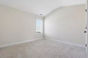 852 Bellingham Way, Fayetteville, NC 28312 - Photo 38