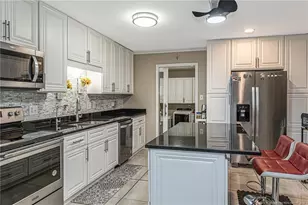 1060 Strickland Bridge Rd, Fayetteville, NC 28304 - Photo 6