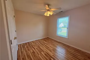 7229 Tollhouse Dr, Fayetteville, NC 28314 - Photo 10