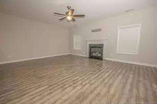 6821 Hunters Den Rd, Hope Mills, NC 28348 - Photo 4