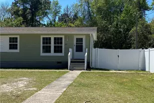 337 D St, Spring Lake, NC 28390 - Photo 4