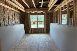 411 Thorntons Creek Dr, Erwin, NC 28339 - Photo 8