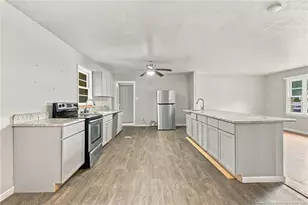 5334 Morganton Rd, Fayetteville, NC 28314 - Photo 8