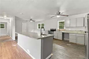 5334 Morganton Rd, Fayetteville, NC 28314 - Photo 6