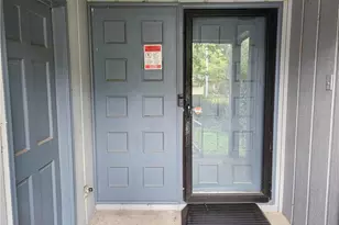 203 Wolcott Ct, Fayetteville, NC 28314 - Photo 2