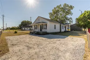 2200 Southern Ave, Fayetteville, NC 28306 - Photo 2