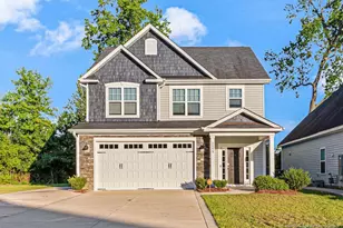 2240 Mannington Dr, Fayetteville, NC 28306 - Photo 2