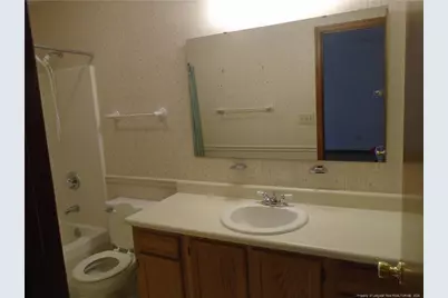 921 Glen Reilly Drive, Fayetteville, NC 28314 - Photo 10