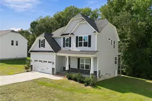 4616 Scenic Pines Dr, Hope Mills, NC 28348 - Photo 42