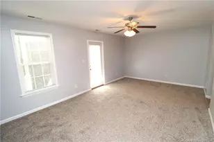 410 Whitehall Ct, Clayton, NC 27520 - Photo 10