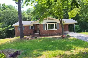 182 Summerhill Rd, Fayetteville, NC 28303 - Photo 6