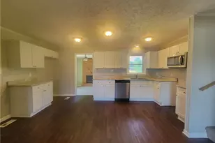 8654 Clinton Rd, Stedman, NC 28391 - Photo 6