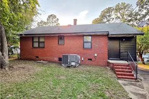 469 McRae Dr, Fayetteville, NC 28305 - Photo 36