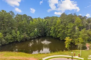 109 Rosemont Ln, Sanford, NC 27330 - Photo 2