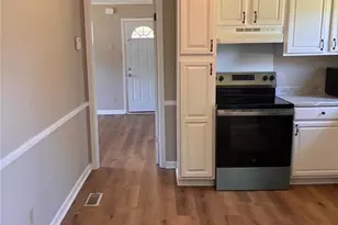 809 Maverick Ct, Fayetteville, NC 28303 - Photo 10