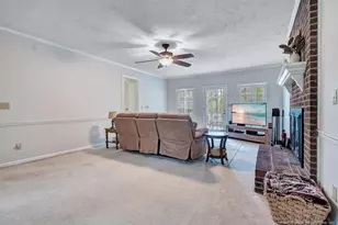 612 Southview Cir, Fayetteville, NC 28311 - Photo 6