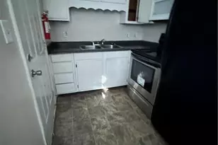 2122 Malloy St, Fayetteville, NC 28305 - Photo 6