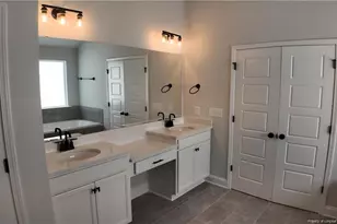 1719 Smith Farm St, Fayetteville, NC 28306 - Photo 18