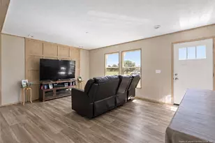 266 Donna St, Saint Pauls, NC 28384 - Photo 2