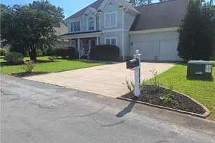 2083 Broadman Ave, Fayetteville, NC 28304 - Photo 2