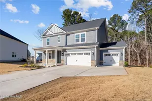 411 Auburndale Ct, Sanford, NC 27330 - Photo 2
