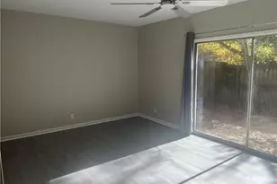 595 Winding Creek Rd, Fayetteville, NC 28305 - Photo 10