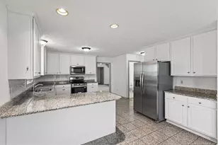 2008 Ashridge Dr, Fayetteville, NC 28304 - Photo 18