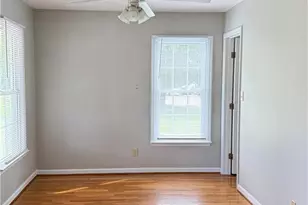 7724 Borthwick Dr, Fayetteville, NC 28306 - Photo 6