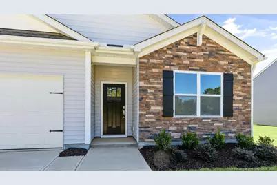 324 Maddox Drive, Aberdeen, NC 28315 - Photo 2