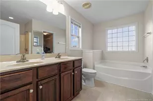 525 Bellgrove Dr, Hope Mills, NC 28348 - Photo 20