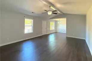 5800 Pepperbush Dr, Fayetteville, NC 28304 - Photo 2