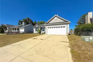 5800 Pepperbush Dr, Fayetteville, NC 28304 - Photo 12