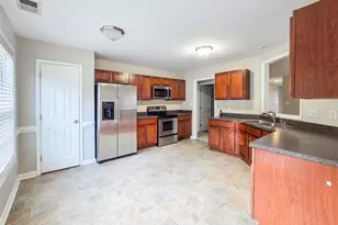 224 Falling Leaf Dr, Raeford, NC 28376 - Photo 6