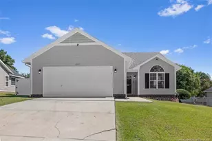 2927 Kingfisher Dr, Fayetteville, NC 28306 - Photo 2