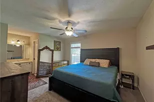 709 Longview Dr, Fayetteville, NC 28311 - Photo 14
