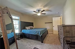 709 Longview Dr, Fayetteville, NC 28311 - Photo 14