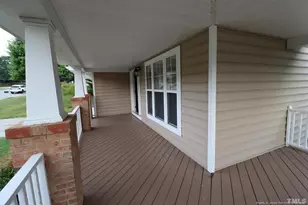 208 Chieftain Dr, Holly Springs, NC 27540 - Photo 4