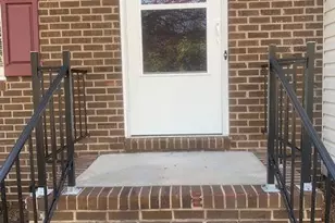 3703 Cliffridge Dr, Lumberton, NC 28358 - Photo 2