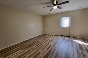 3703 Cliffridge Dr, Lumberton, NC 28358 - Photo 4
