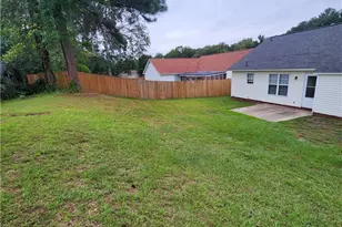 1825 Swann St, Fayetteville, NC 28303 - Photo 16