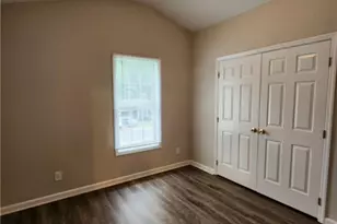 1825 Swann St, Fayetteville, NC 28303 - Photo 8