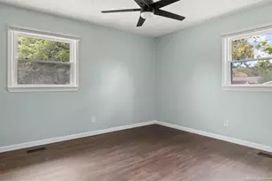 904 Austin St, Hamlet, NC 28345 - Photo 10