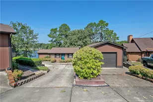 1074 Vic Keith Rd, Sanford, NC 27332 - Photo 2