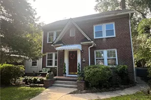 207 Hillcrest Ave, Fayetteville, NC 28305 - Photo 1