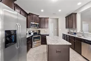 2111 Mannington Dr, Fayetteville, NC 28306 - Photo 8