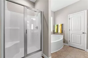 2111 Mannington Dr, Fayetteville, NC 28306 - Photo 14