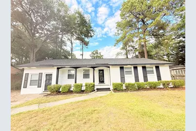 702 W 28th Street, Lumberton, NC 28358 - Photo 2