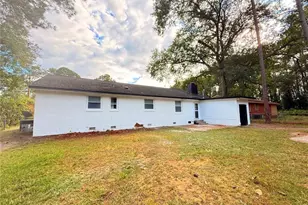 702 W 28th St, Lumberton, NC 28358 - Photo 36