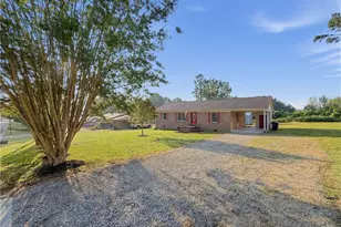 229 Montpelier Ave, Roxboro, NC 27573 - Photo 4